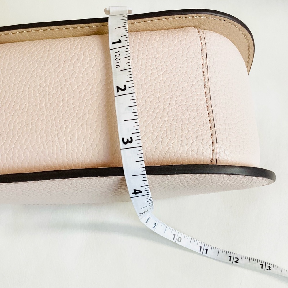 Michael Kors Blush Leather Crossbody with Gold Details Small NWOT - Picture 11 of 11